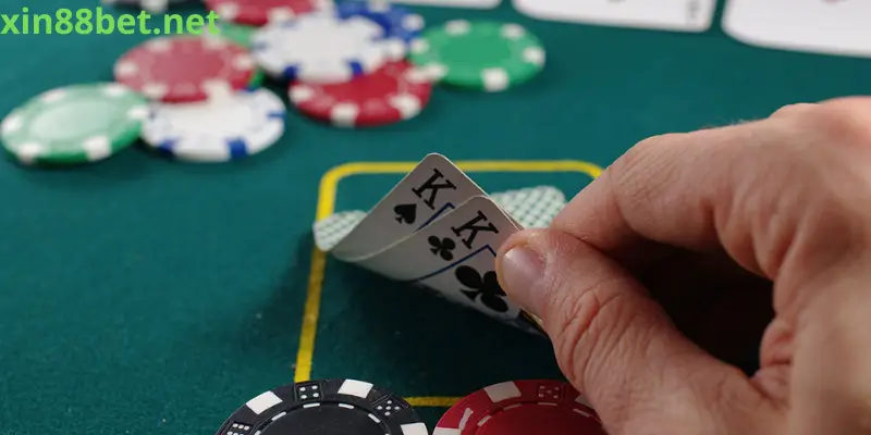 Cách Săn Thưởng Khi Chơi Poker Tại Xin88